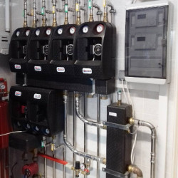 Насосная группа Barberi с насосом WILO Para 25-180/7 и термостатическим смесительным клапаном - фото4